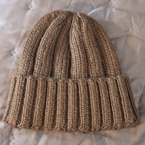 Aritzia Sunday Best Beanie Women's OSFM Brown Chunky Knit Ribbed Outdoor